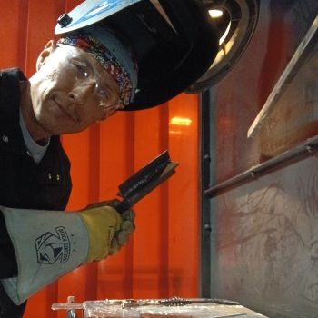 Kinley Yazzie, a FUSE member and student in CNM's welding program.